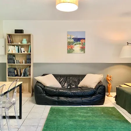 : T2 Avec Jardin, Parking Et Climatisation
